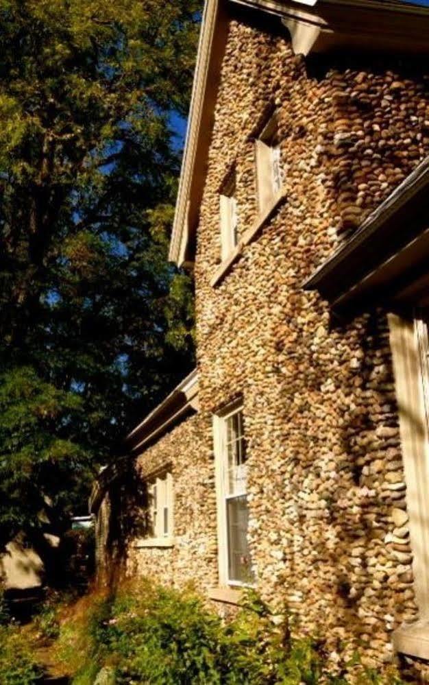 Aberdeen Stone Cottage B&B Травърс Сити Екстериор снимка