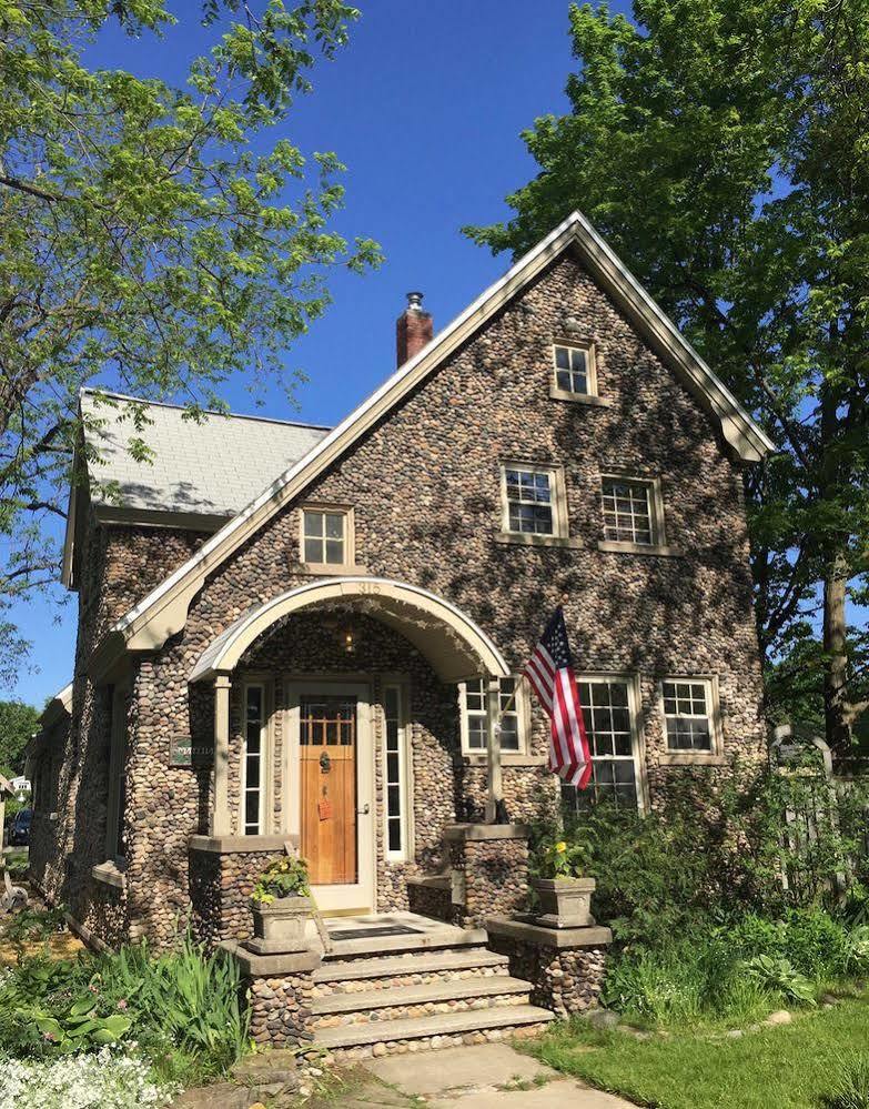 Aberdeen Stone Cottage B&B Травърс Сити Екстериор снимка